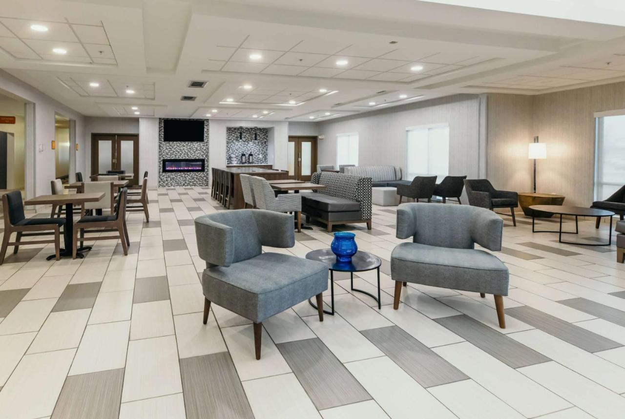La Quinta Inn & Suites By Wyndham Ankeny Ia - Des Moines Ia Zewnętrze zdjęcie